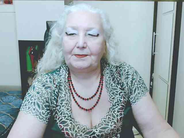 GrannyWants webcam