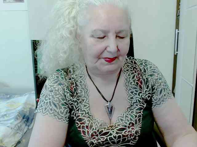 GrannyWants webcam