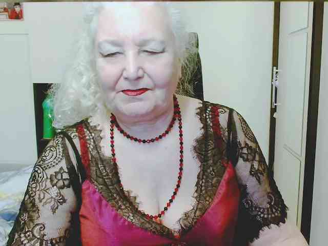 GrannyWants webcam