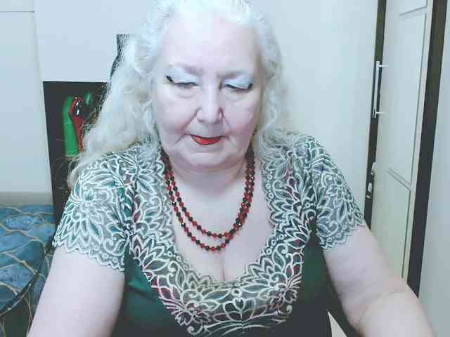 GrannyWants webcam