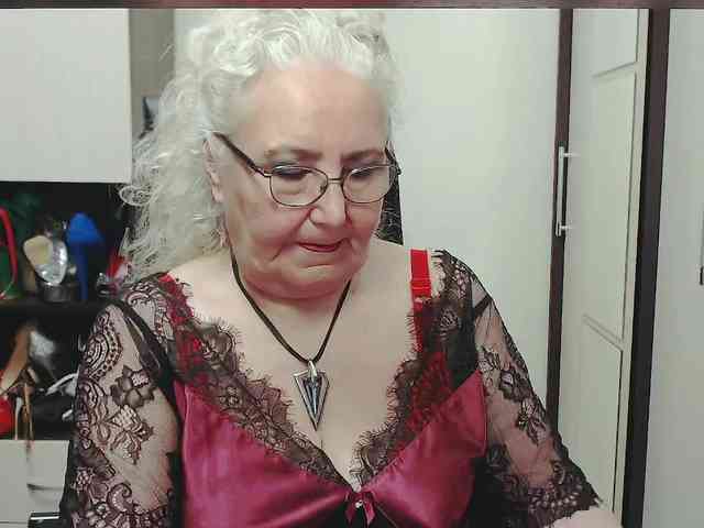 GrannyWants webcam