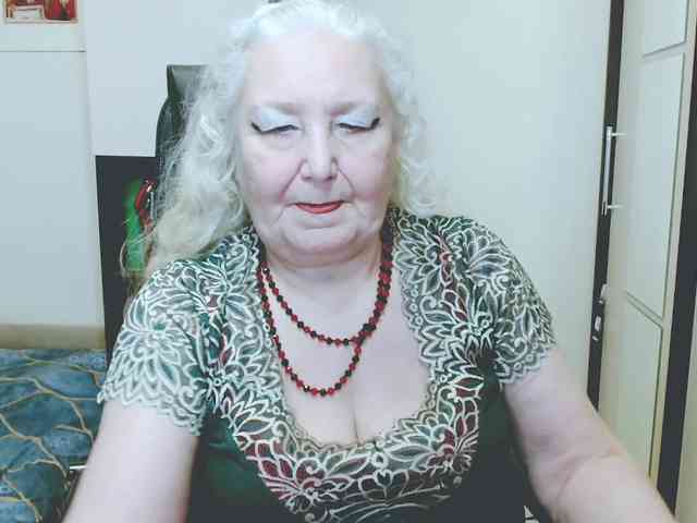 GrannyWants webcam