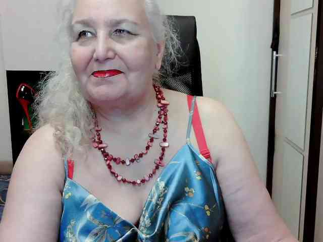GrannyWants webcam