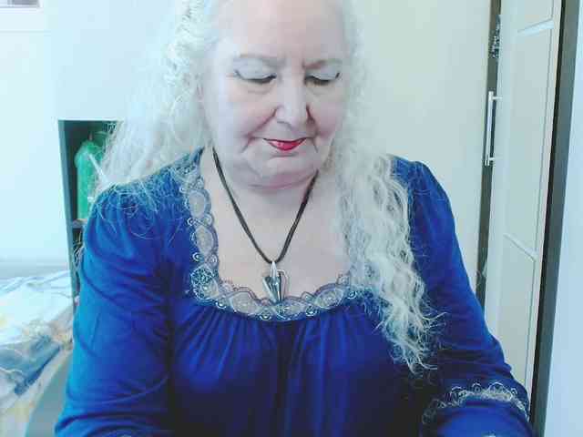 GrannyWants webcam