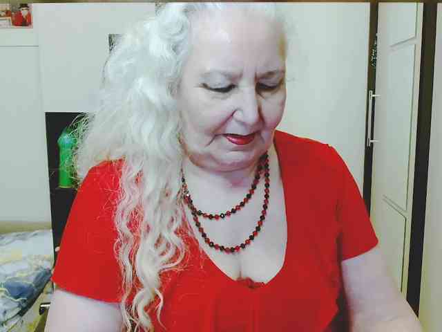 GrannyWants webcam