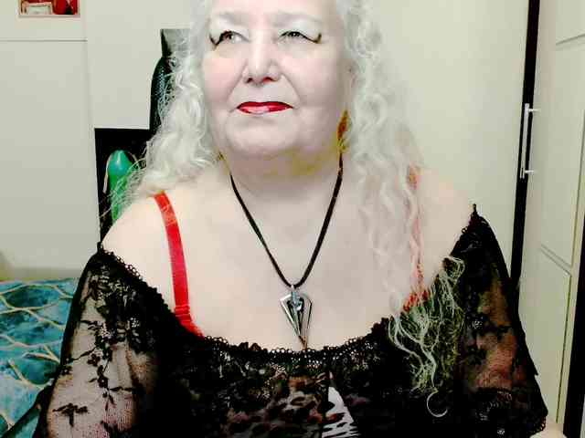 GrannyWants webcam