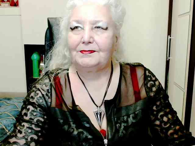 GrannyWants webcam