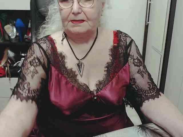 GrannyWants webcam