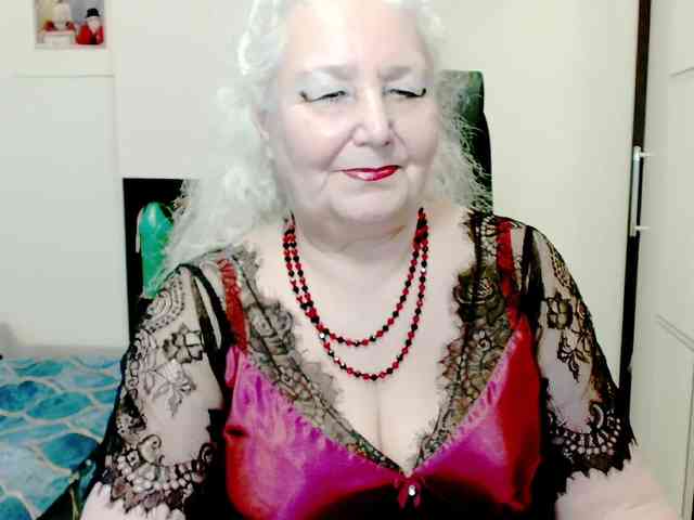 GrannyWants webcam