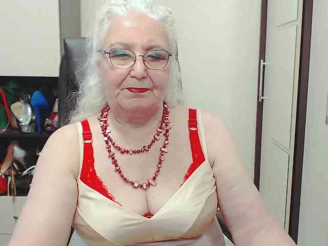 GrannyWants webcam