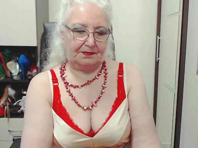 GrannyWants webcam
