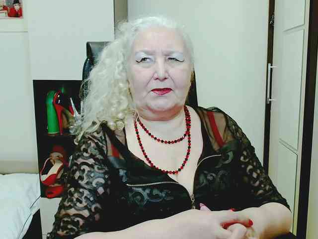 GrannyWants webcam