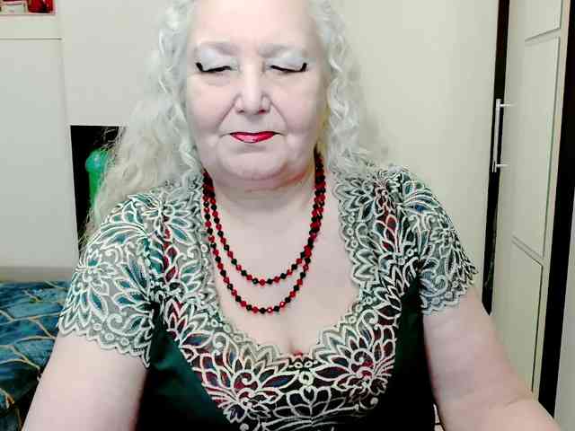 GrannyWants webcam