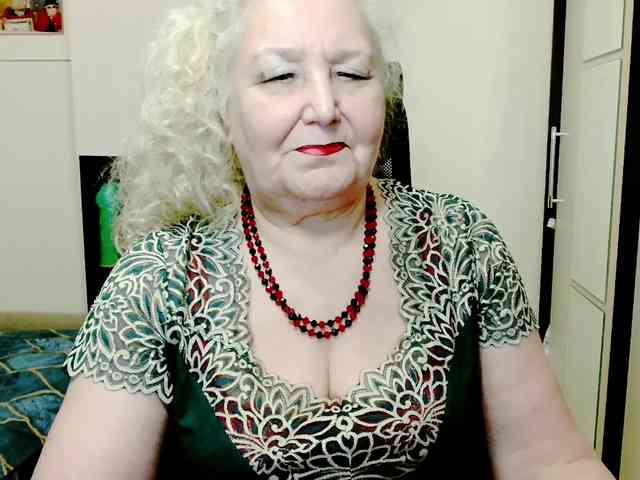 GrannyWants webcam