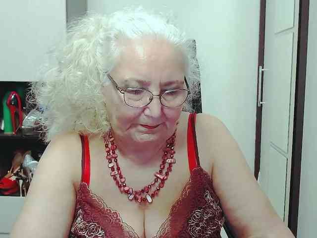 GrannyWants webcam