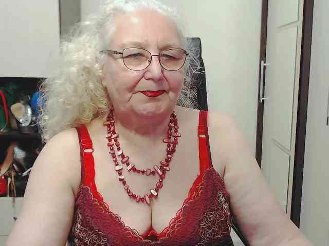 GrannyWants webcam