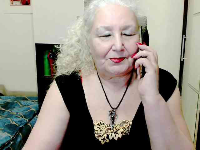 GrannyWants webcam