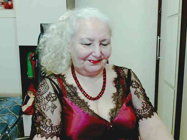 GrannyWants webcam