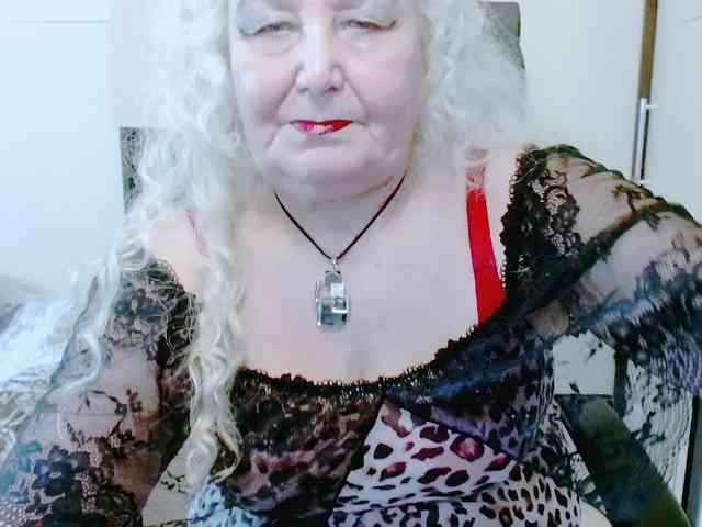 GrannyWants webcam
