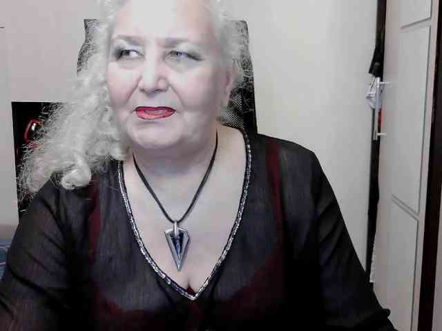 GrannyWants webcam
