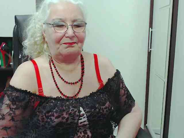 GrannyWants webcam