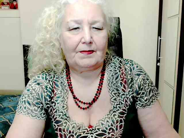 GrannyWants webcam