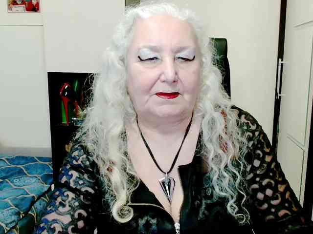GrannyWants webcam