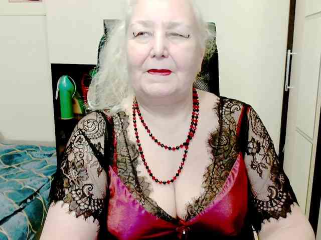 GrannyWants webcam