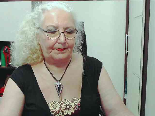 GrannyWants webcam