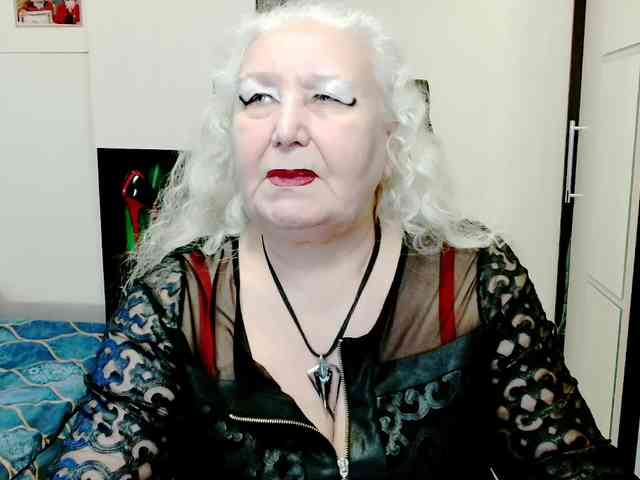 GrannyWants webcam