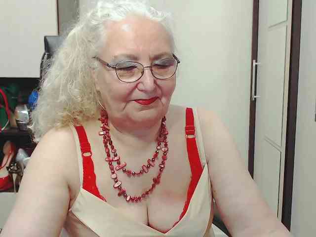 GrannyWants webcam