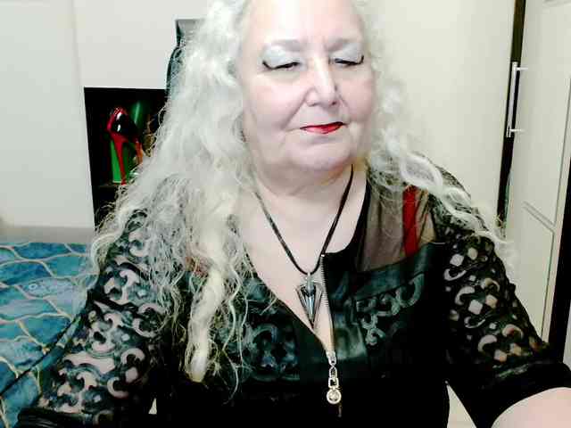 GrannyWants webcam