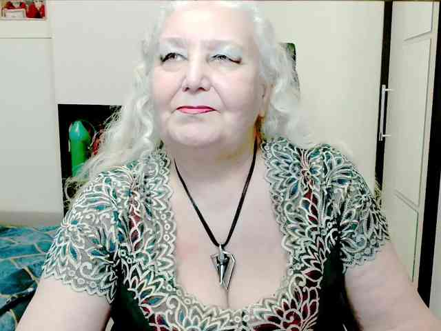 GrannyWants webcam