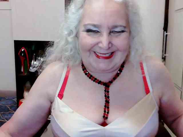 GrannyWants webcam