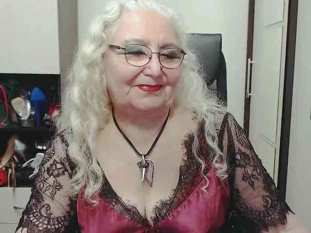GrannyWants webcam