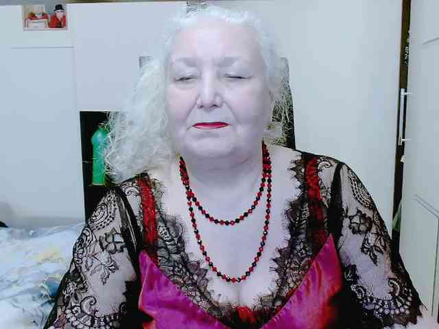 GrannyWants webcam