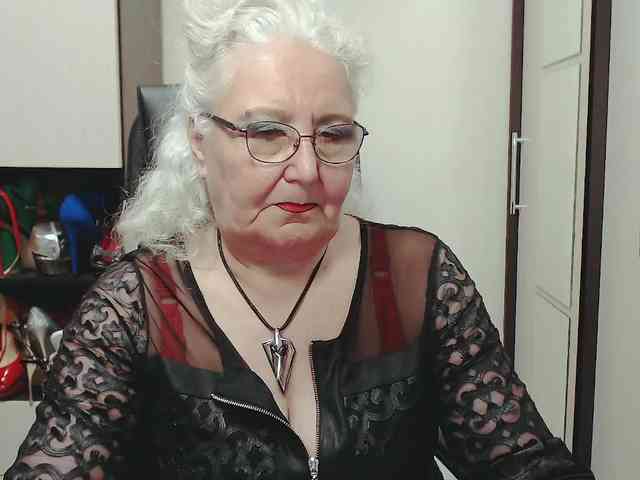 GrannyWants webcam