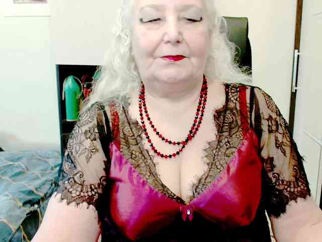 GrannyWants webcam