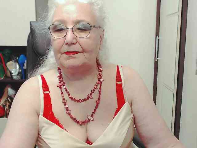 GrannyWants webcam
