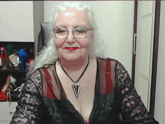 GrannyWants webcam