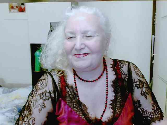 GrannyWants webcam