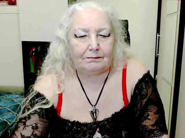 GrannyWants webcam