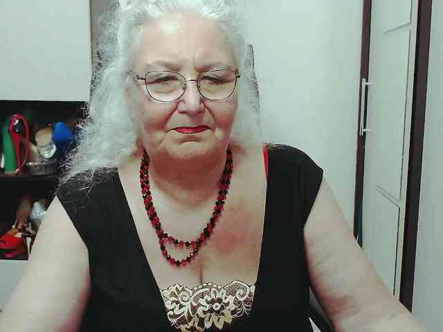 GrannyWants webcam