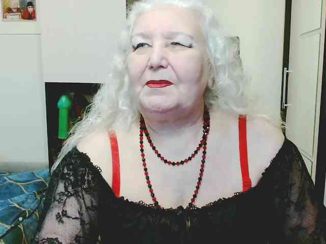 grannywants Live Webcam on BongaCams