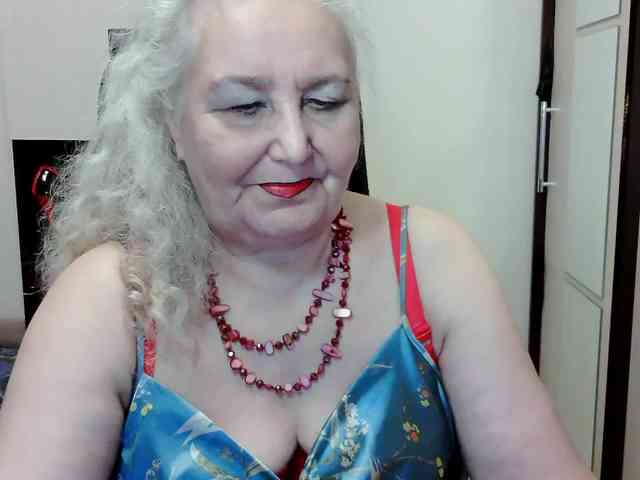 GrannyWants webcam