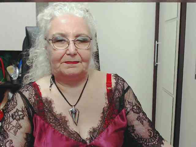 GrannyWants webcam
