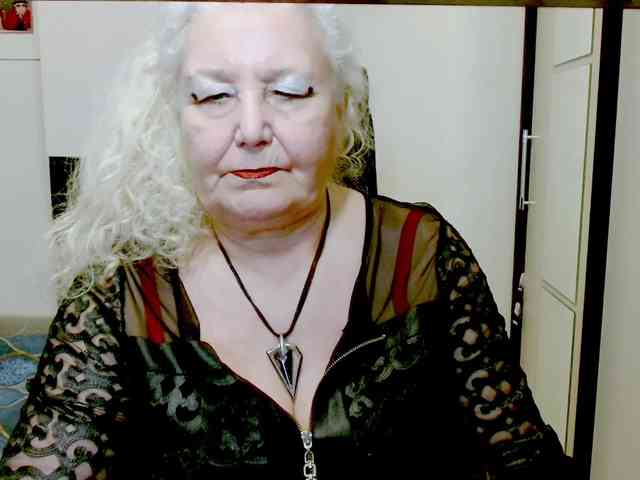 GrannyWants webcam