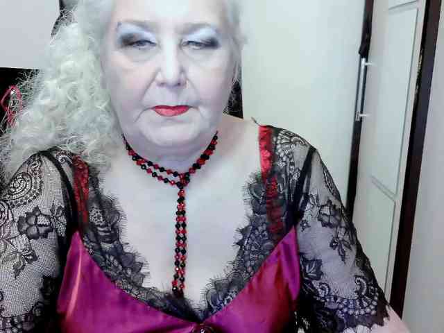 GrannyWants webcam