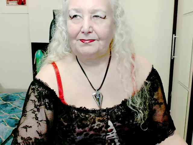 GrannyWants webcam