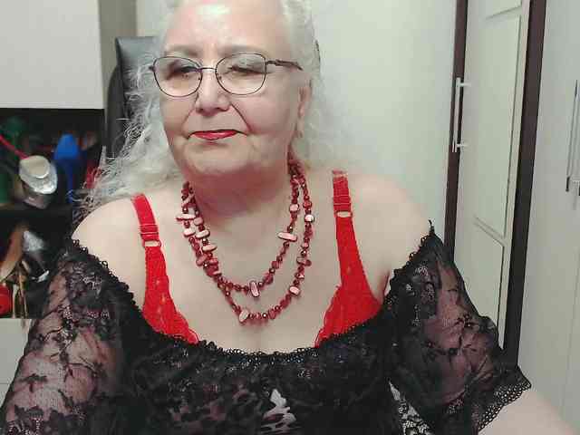 GrannyWants webcam
